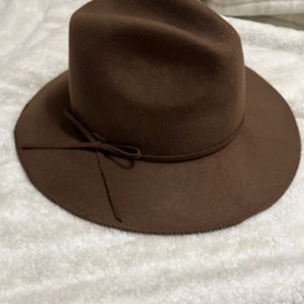 Adora | One size 100% Wool Felt Fedora Hat Small Metal Ball Trim on Brim